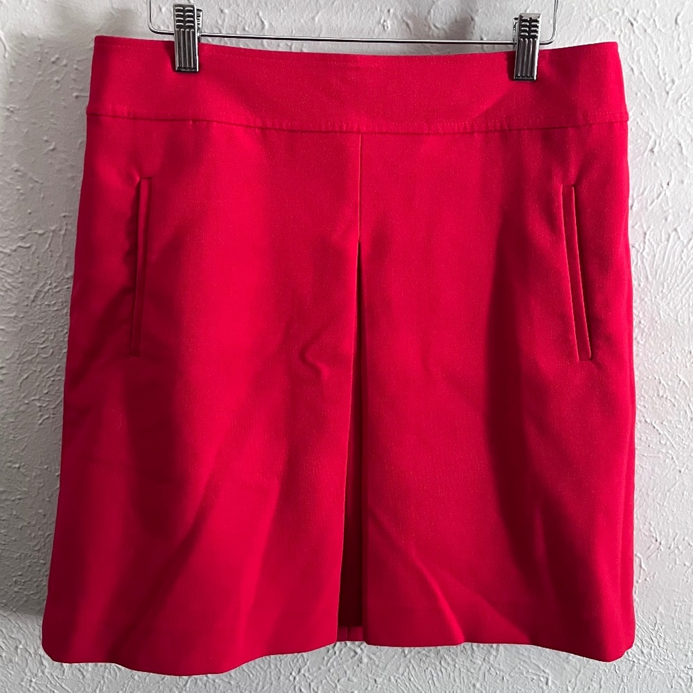 Ann Taylor LOFT Red Mini Skirt Pockets Pleated Women's 8